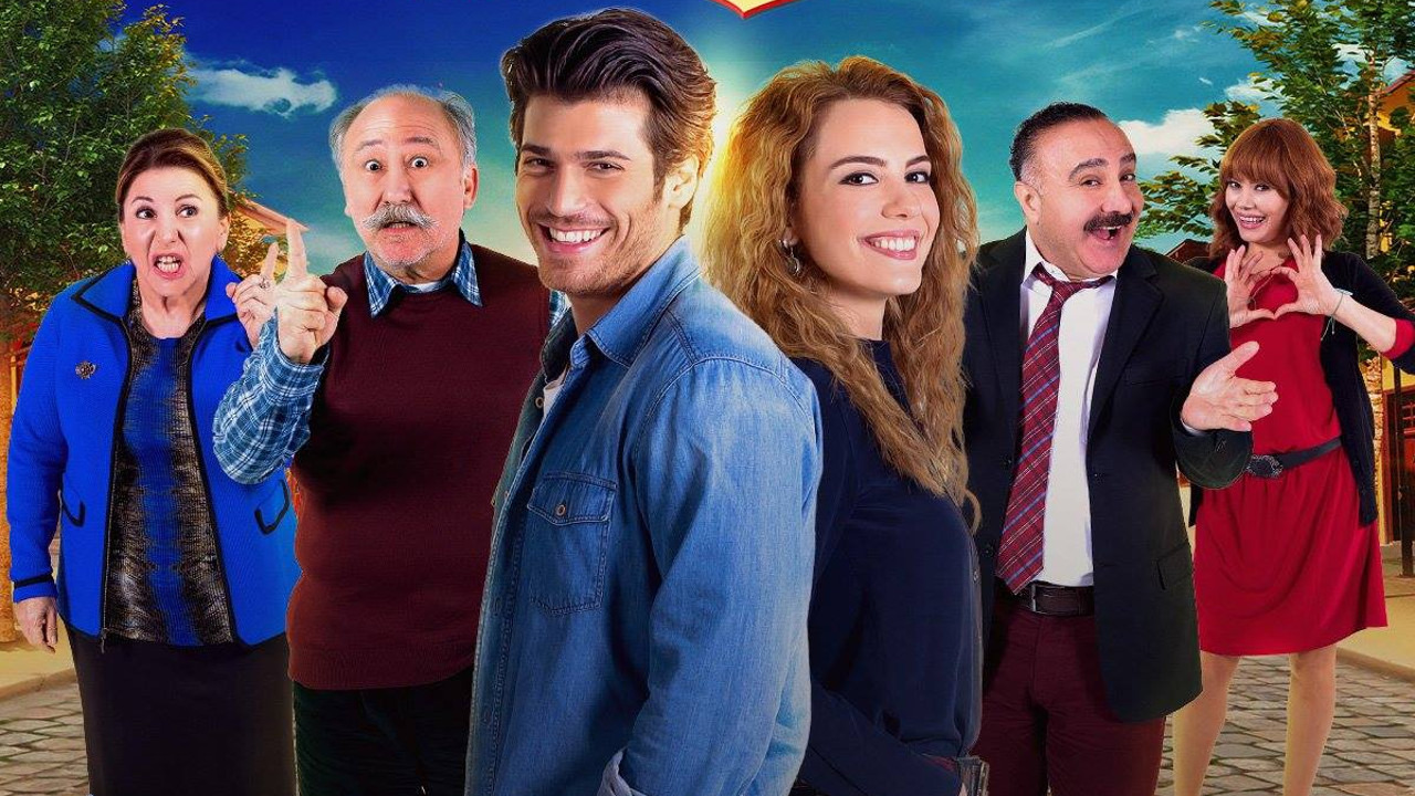 مسلسل من منا لا يحب الحلقة 1 مترجمة قصة عشق الاصلي HD