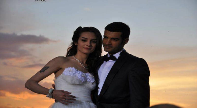 مسلسل حب في مهب الريح الحلقة 1 مدبلجة موقع قصة عشق HD
