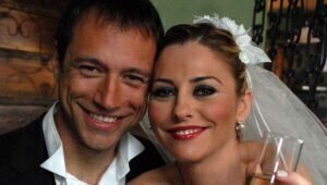 مسلسل لحظة وداع الحلقة 11 مدبلجة قصة عشق HD